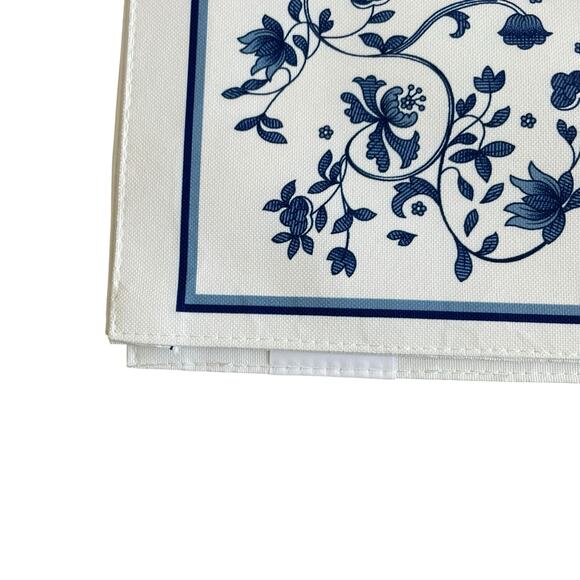 Blue Portofino by Spode Set of 4 Placemats 13x19 Blue & White Spring Floral NEW - Picture 5 of 14